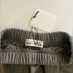 Wol Hide Easy Short in Fir women's medium NWT